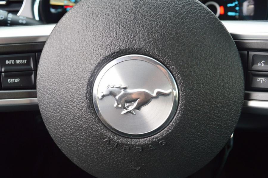  Ford Mustang GT 2014 года  (фото 5 из 27)